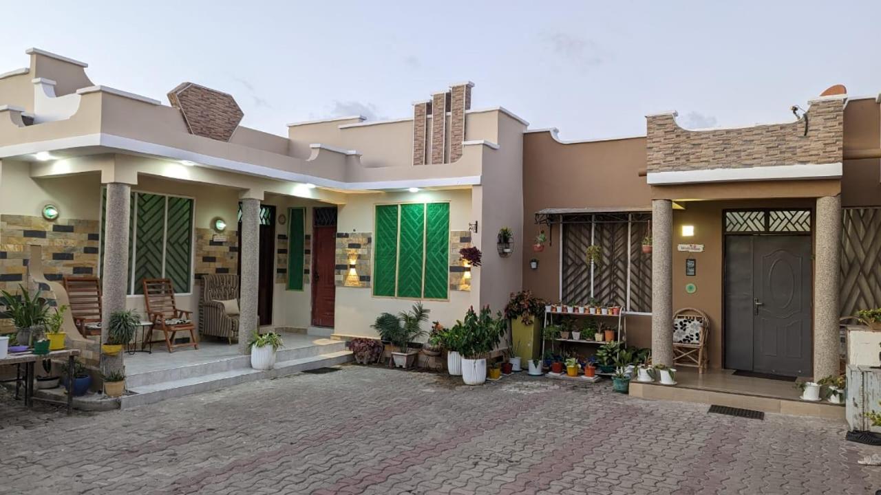 Babajay Family Home Dar es Salaam Exteriér fotografie